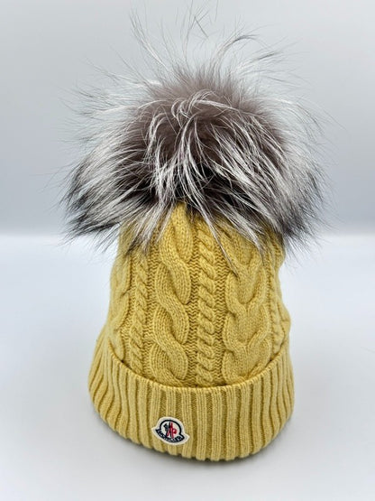 MONCLER ニットキャップ  3B00018 04S01 イエロー
