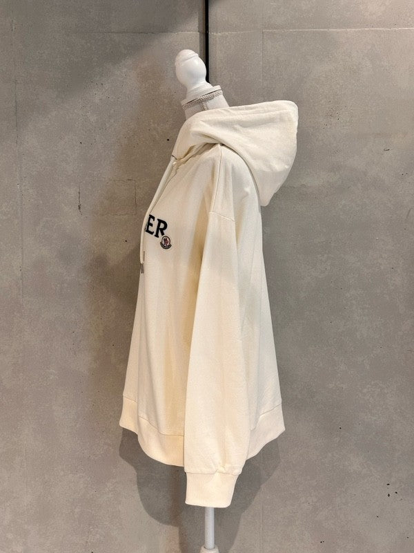 MONCLER パーカー  8G0002689A1K999 ホワイト