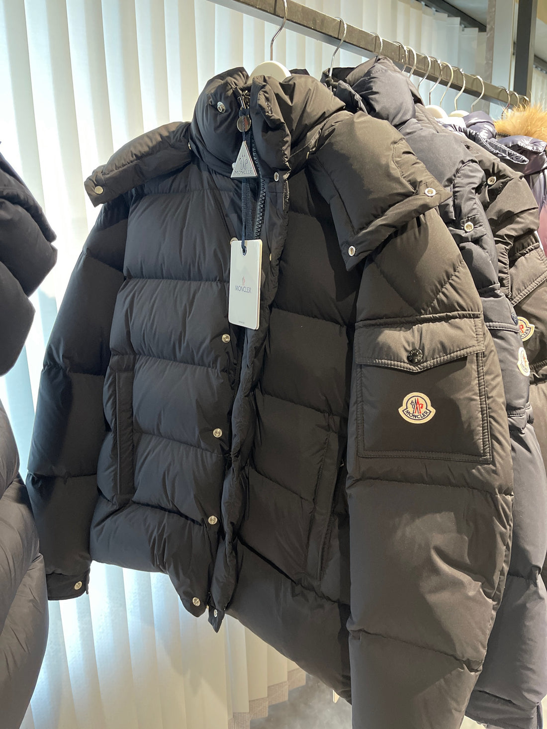 MONCLER ダウンジャケット   ブラック