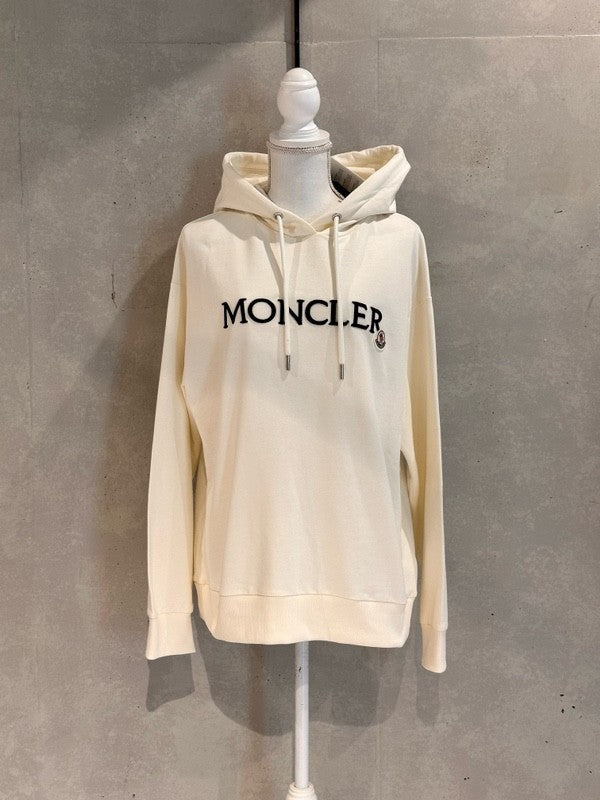 MONCLER パーカー  8G0002689A1K999 ホワイト