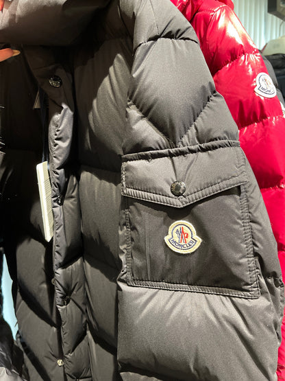 MONCLER ダウンジャケット   ブラック